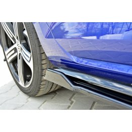 Накладки сплиттеры на пороги Вар2 на Volkswagen Golf VII R рестайл